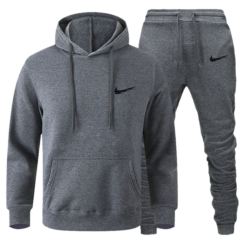 Nike Trucksuits'@4000