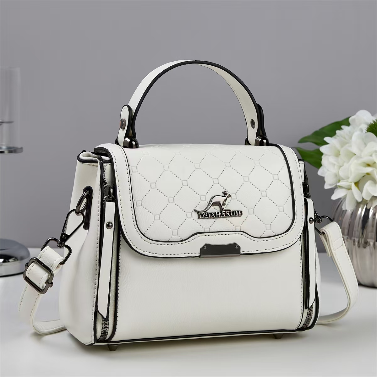 Dsiahakuid Claasic  Sling Bags